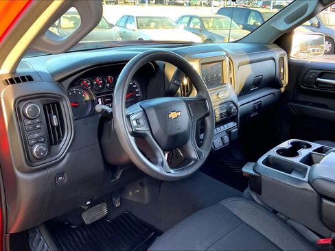 Used 2022 Chevrolet Silverado 1500 Custom image 16