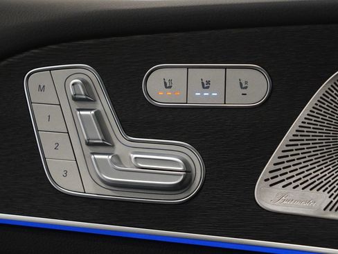 New 2026 Mercedes-Benz GLS 450 4MATIC image 32