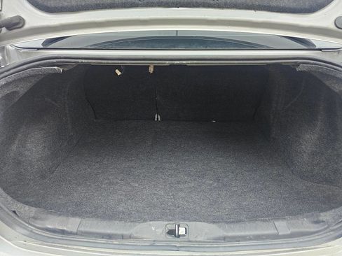 Used 2012 Nissan Sentra 2.0 SR w/ Special Edition Pkg image 16