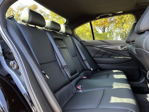 Used 2022 INFINITI Q50 Sensory image 28