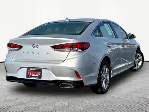 Used 2018 Hyundai Sonata SEL FWD image 6