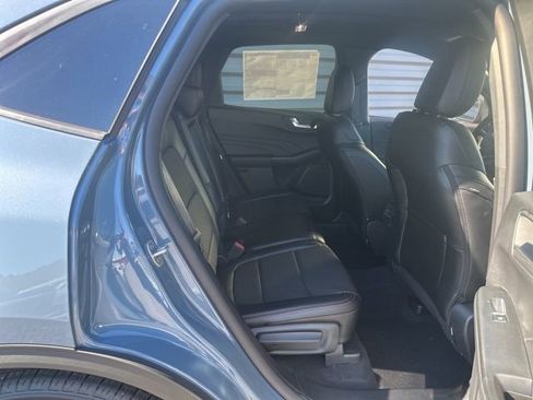 New 2026 Ford Escape ST-Line w/ Tech Pack #1 image 31