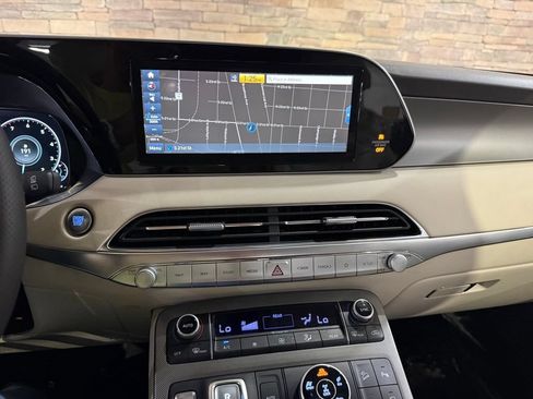 Used 2020 Hyundai Palisade Limited AWD/4WD image 18