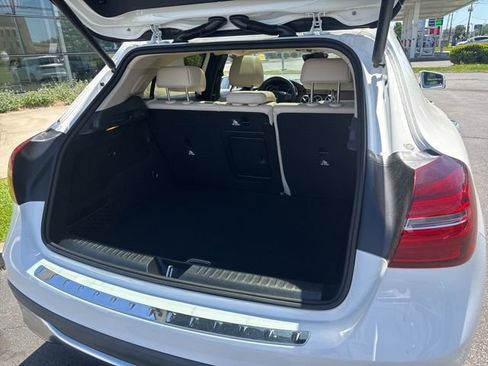 Used 2020 Mercedes-Benz GLA 250 4MATIC image 20