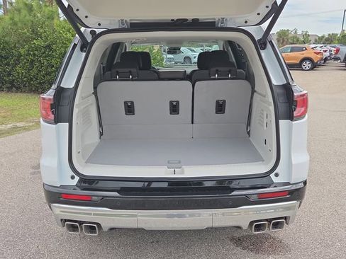 New 2026 GMC Acadia Denali w/ Super Cruise Package FWD image 5
