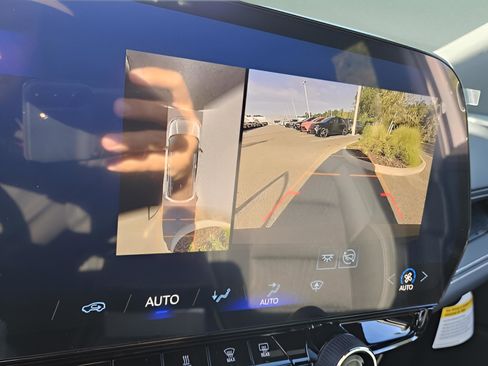 New 2025 Chevrolet Blazer EV LT w/ Midnight/Sport Edition image 13