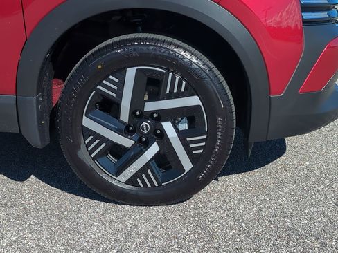 New 2026 Nissan Kicks SV FWD image 12