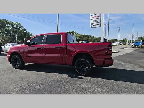 Used 2025 RAM 1500 Big Horn RWD image 28