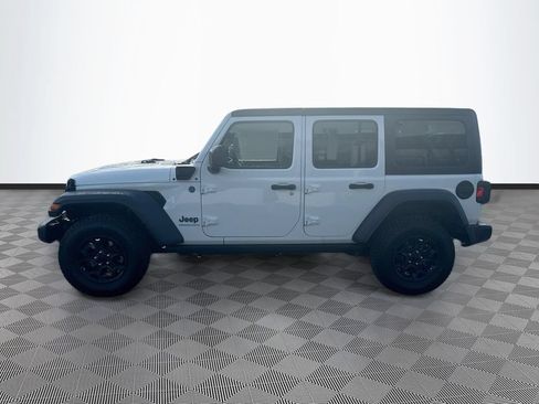 Certified 2023 Jeep Wrangler Unlimited AWD/4WD image 9