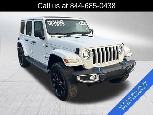 Used 2023 Jeep Wrangler Unlimited Sahara w/ Cold Weather Group image 3