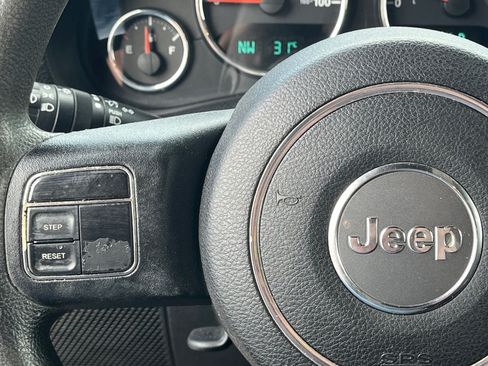 Used 2013 Jeep Wrangler Unlimited Sport AWD/4WD image 19