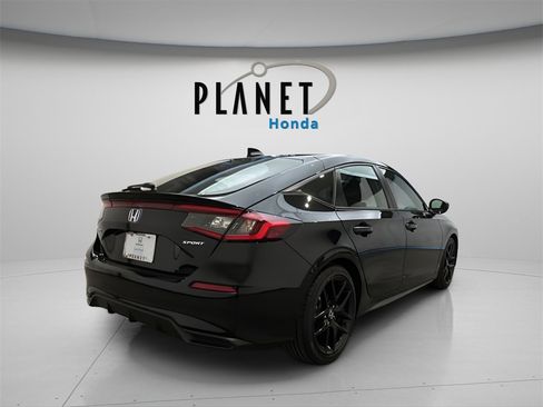 Certified 2024 Honda Civic Sport image 8