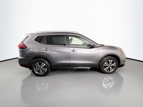 Used 2020 Nissan Rogue SV w/ Premium Package AWD/4WD image 11