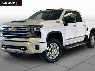 Used 2024 Chevrolet Silverado 2500 High Country w/ High Country Premium Package AWD/4WD video 1