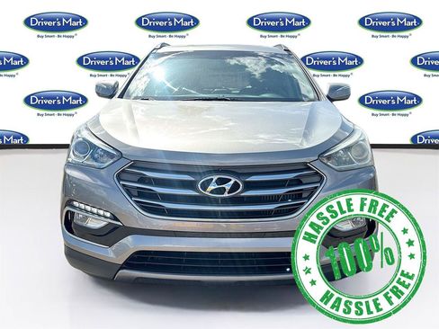 Used 2017 Hyundai Santa Fe Sport 2.0T FWD image 2