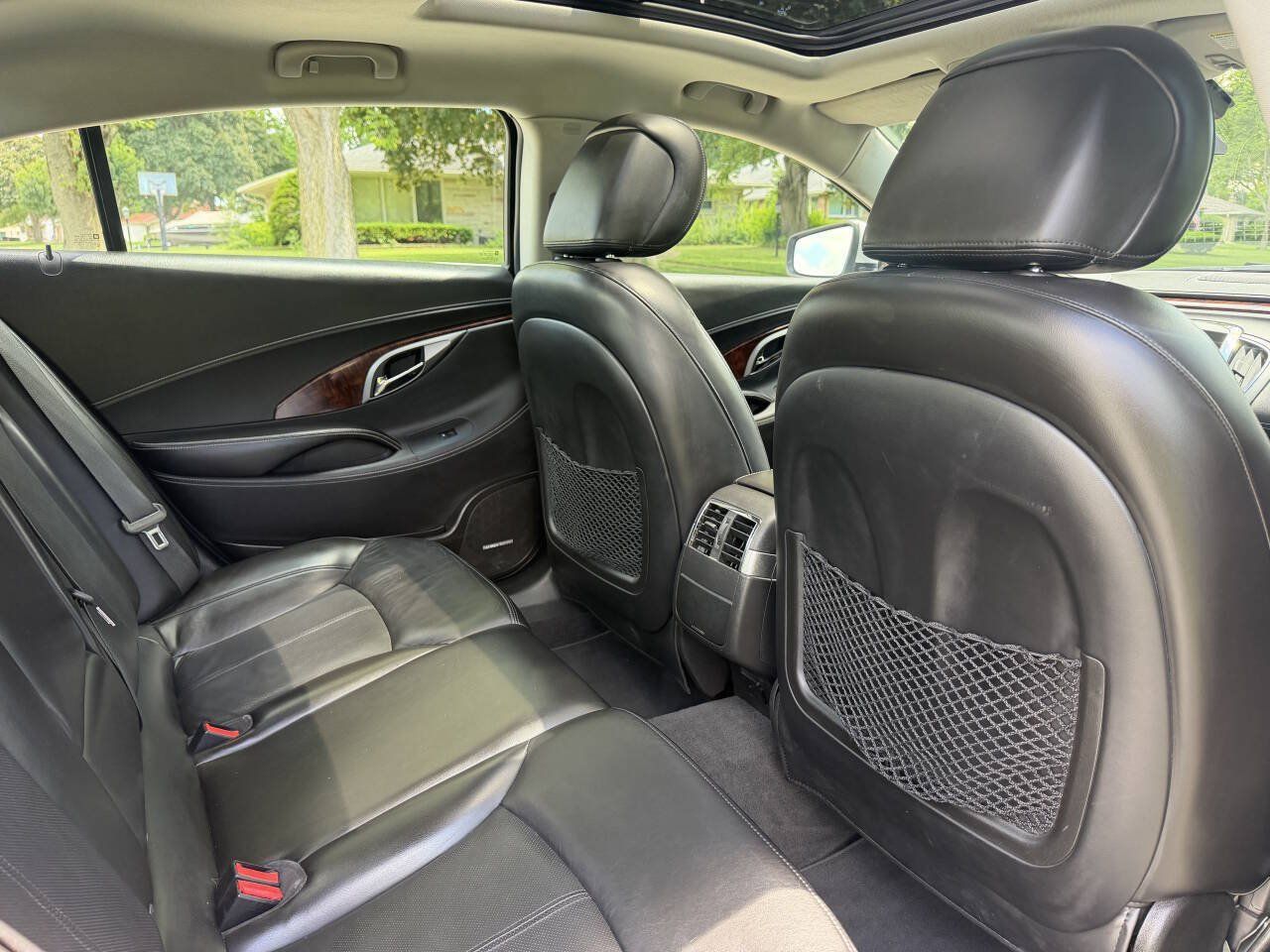 Used 2010 Buick LaCrosse CXS w/ Touring Package FWD image 14