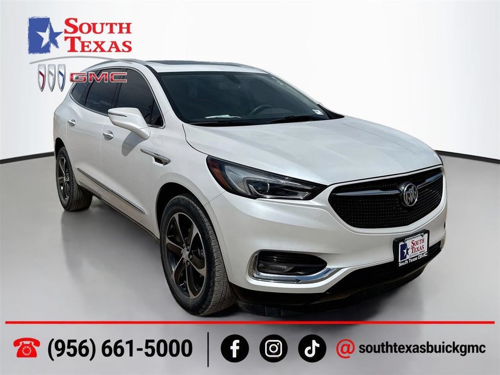Used 2021 Buick Enclave Essence w/ Sport Touring Edition FWD image 1