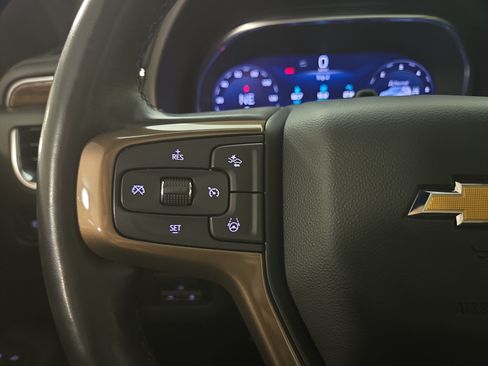 Used 2024 Chevrolet Tahoe High Country w/ Advanced Technology Package AWD/4WD image 16