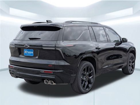 New 2026 Chevrolet Traverse RS w/ LPO, Floor Liner Package image 6