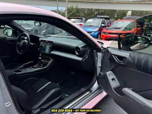 Used 2023 Toyota GR86 Premium w/ ALL Weather Mat Package (TMS) RWD image 31