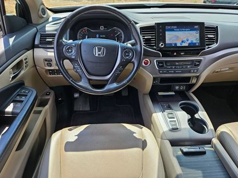 Used 2023 Honda Ridgeline RTL-E image 12