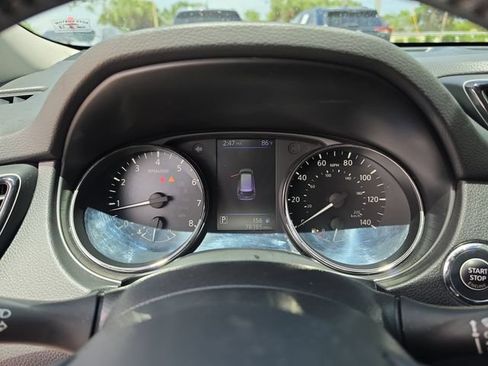 Used 2019 Nissan Rogue SV w/ Premium Package AWD/4WD image 20