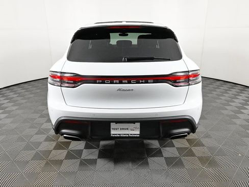 New 2026 Porsche Macan image 38