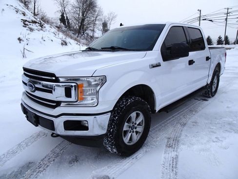 Used 2020 Ford F150 XLT image 2