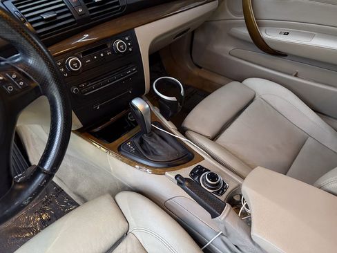 Used 2009 BMW 135i Coupe RWD image 12