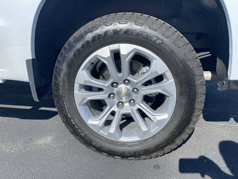 Used 2026 Chevrolet Silverado 1500 LTZ image 33