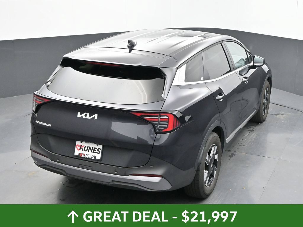 Used 2026 Kia Sportage LX FWD image 35