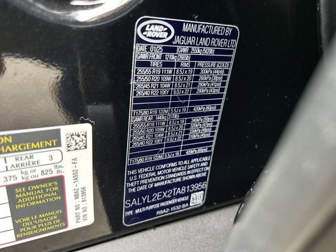 New 2026 Land Rover Range Rover Velar Dynamic SE image 30