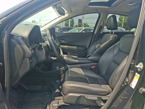 Used 2017 Honda HR-V EX-L image 13