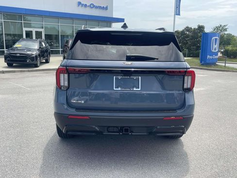 Used 2026 Ford Explorer ST-Line RWD image 5