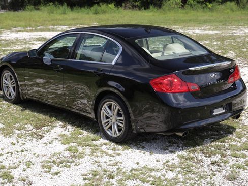 Used 2011 INFINITI G37 Journey w/ Premium Pkg RWD image 5