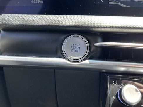 Certified 2025 Hyundai Tucson SEL FWD image 35