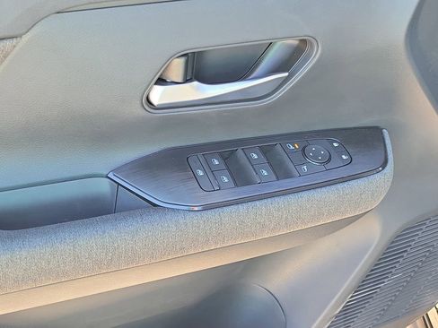 New 2026 Nissan Kicks SV image 19