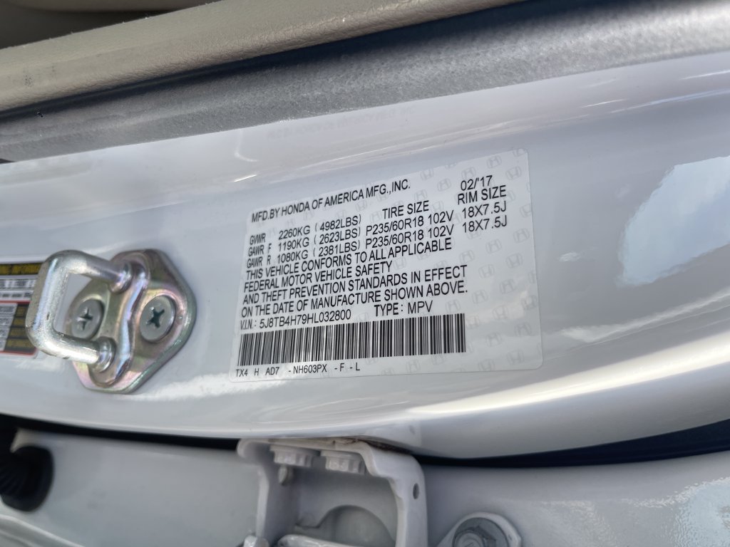 Used 2017 Acura RDX w/ Advance Package AWD/4WD image 7