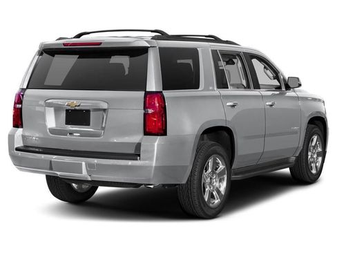 Used 2015 Chevrolet Tahoe LT w/ Luxury Package AWD/4WD image 2
