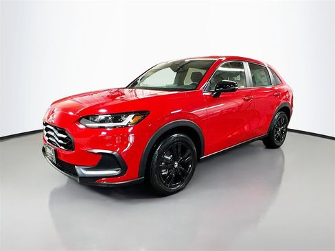 New 2026 Honda HR-V Sport image 3