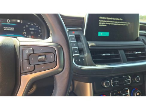 Used 2022 Chevrolet Tahoe Z71 w/ Z71 Off-Road Package AWD/4WD image 24