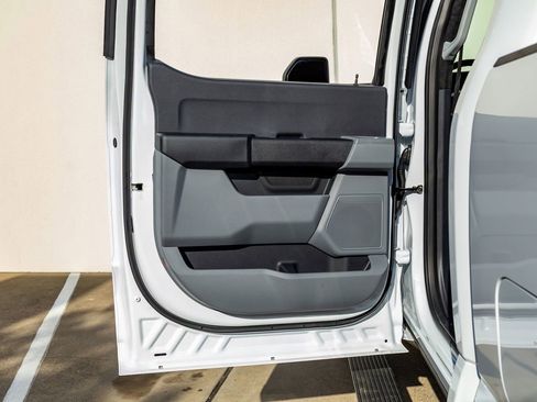 Used 2024 Ford F250 XL w/ XL Off-Road Package image 33