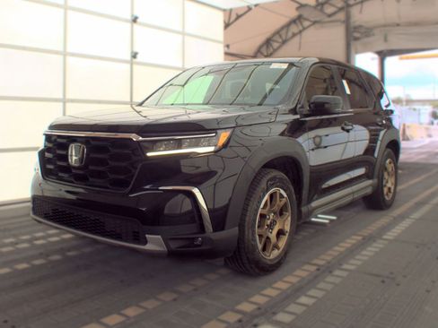 Used 2024 Honda Pilot EX-L image 1