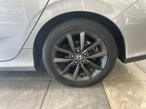Used 2021 Honda Civic EX image 5