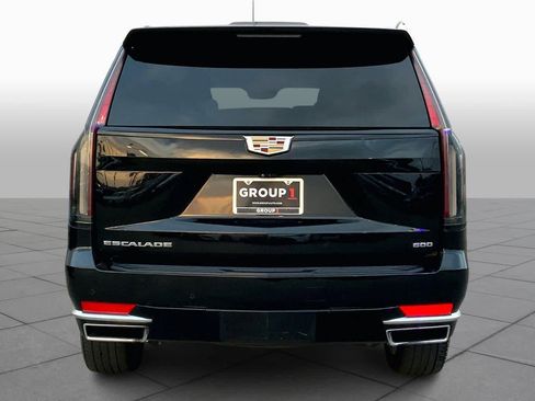 Used 2023 Cadillac Escalade ESV Sport image 11
