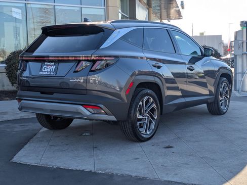 Certified 2025 Hyundai Tucson Limited image 4