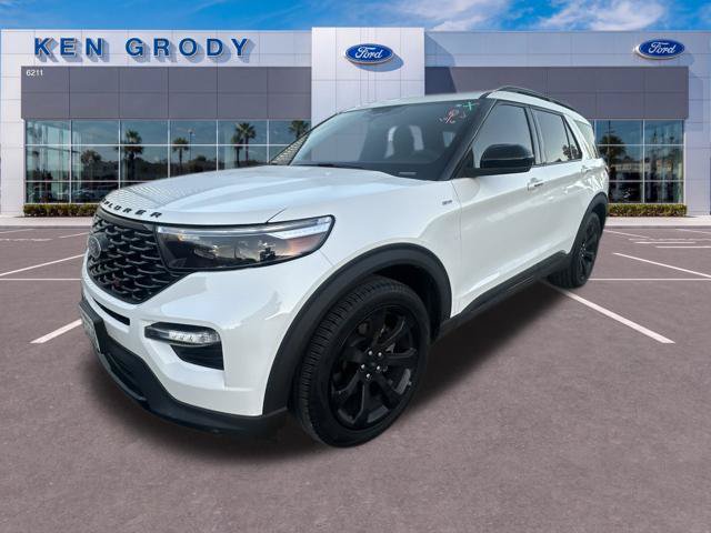 Used 2024 Ford Explorer ST-Line w/ Class IV Trailer Tow Package RWD image 4