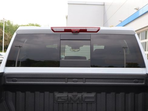 New 2026 GMC Sierra 3500 Denali w/ Denali Reserve Package AWD/4WD image 38