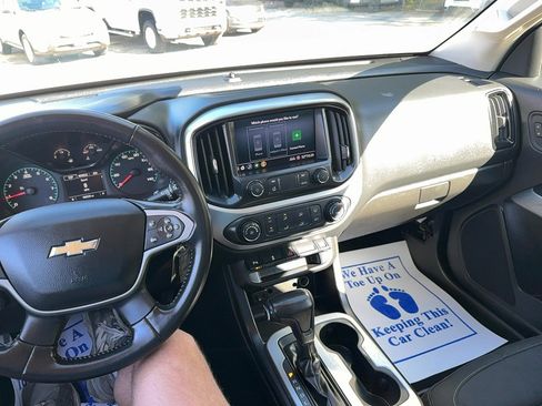 Used 2021 Chevrolet Colorado LT w/ Fleet Safety Package image 14