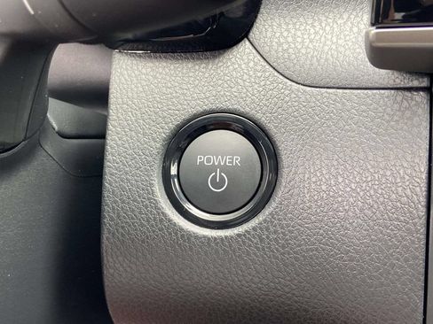 Used 2026 Toyota Camry SE w/ Convenience Package FWD image 27